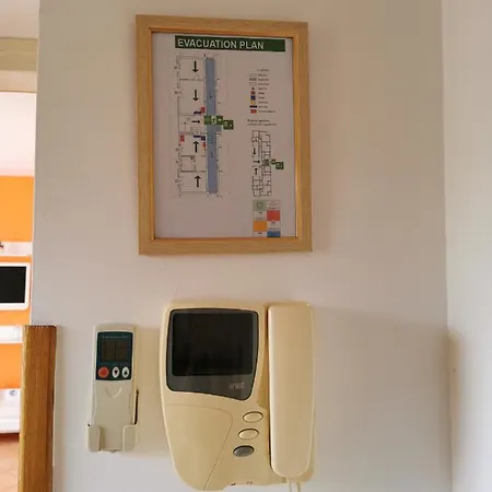 Santa Eufemia 10min Walk To City & Free Garage Parking Apartment Rovinj