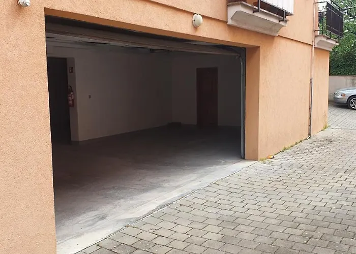 Santa Eufemia 10min Walk To City & Free Garage Parking * Rovinj